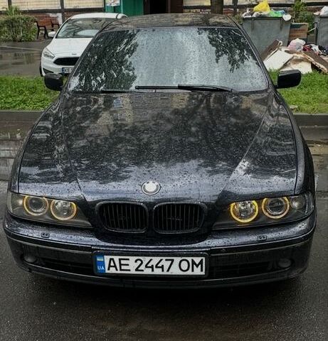 Чорний БМВ 5 Серія, об'ємом двигуна 2.2 л та пробігом 250 тис. км за 2876 $, фото 1 на Automoto.ua