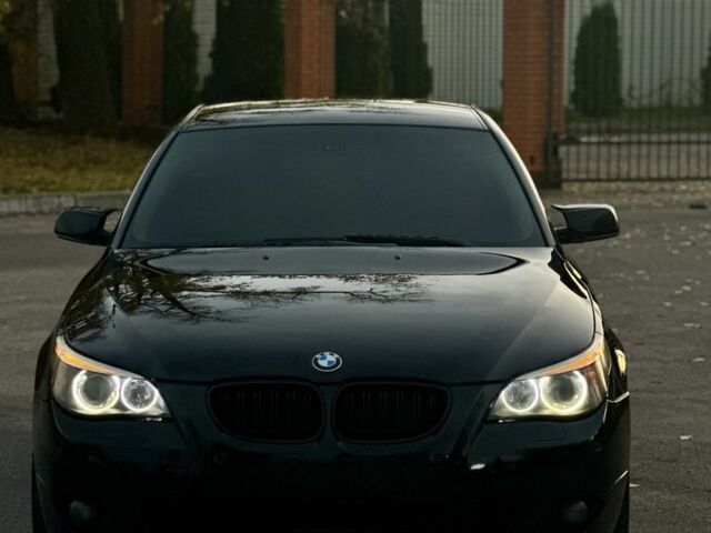 Чорний БМВ 5 Серія, об'ємом двигуна 3 л та пробігом 330 тис. км за 10500 $, фото 1 на Automoto.ua