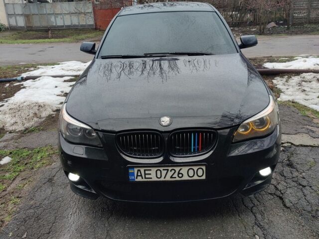 Черный БМВ 5 Серия, объемом двигателя 2.9 л и пробегом 578 тыс. км за 9000 $, фото 1 на Automoto.ua