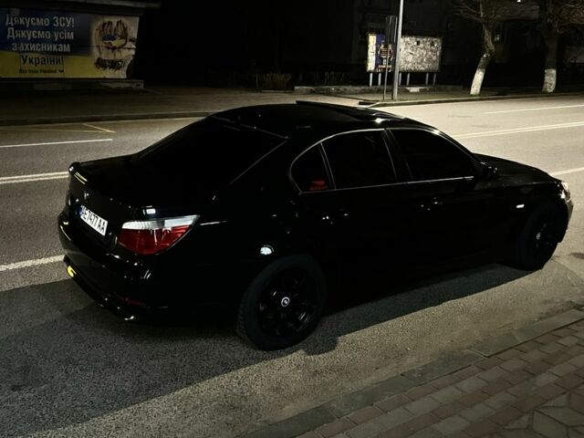 Черный БМВ 5 Серия, объемом двигателя 2.5 л и пробегом 290 тыс. км за 4500 $, фото 1 на Automoto.ua