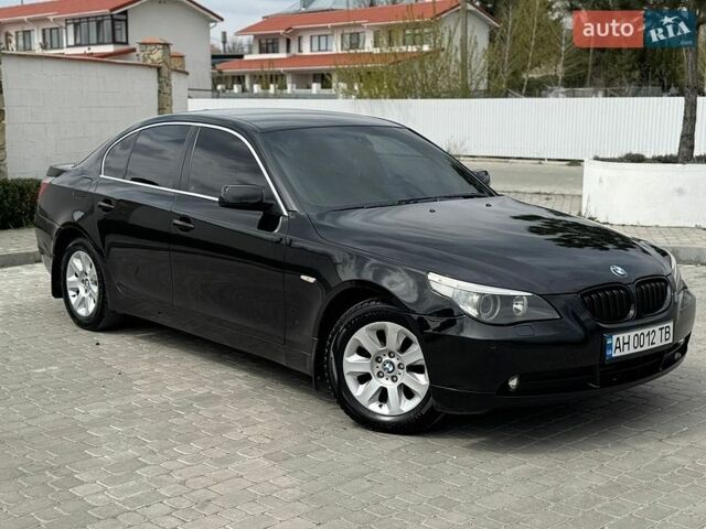 Черный БМВ 5 Серия, объемом двигателя 2.5 л и пробегом 248 тыс. км за 7900 $, фото 1 на Automoto.ua