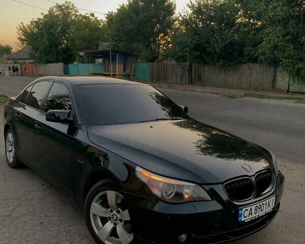 Черный БМВ 5 Серия, объемом двигателя 2.5 л и пробегом 300 тыс. км за 8500 $, фото 1 на Automoto.ua