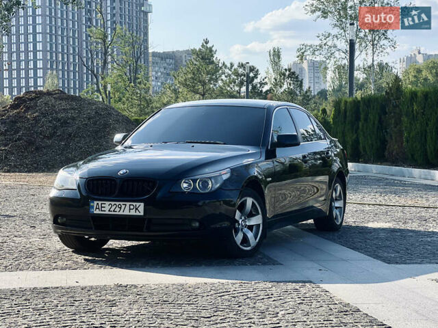 Черный БМВ 5 Серия, объемом двигателя 2.5 л и пробегом 311 тыс. км за 9100 $, фото 1 на Automoto.ua