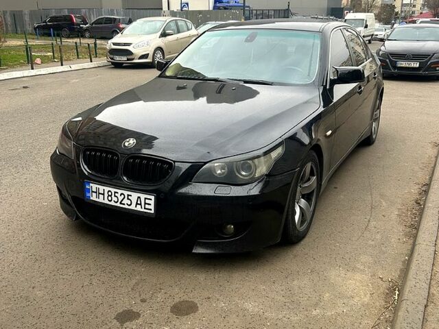Черный БМВ 5 Серия, объемом двигателя 2.5 л и пробегом 0 тыс. км за 8000 $, фото 1 на Automoto.ua