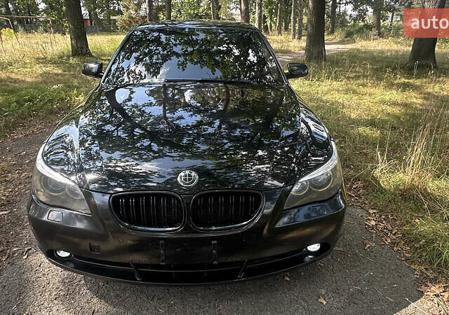 Черный БМВ 5 Серия, объемом двигателя 2.5 л и пробегом 280 тыс. км за 9700 $, фото 1 на Automoto.ua