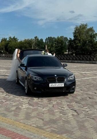 Черный БМВ 5 Серия, объемом двигателя 3 л и пробегом 250 тыс. км за 12500 $, фото 1 на Automoto.ua