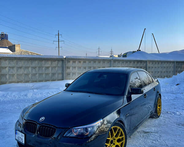 Черный БМВ 5 Серия, объемом двигателя 2.98 л и пробегом 312 тыс. км за 10700 $, фото 1 на Automoto.ua