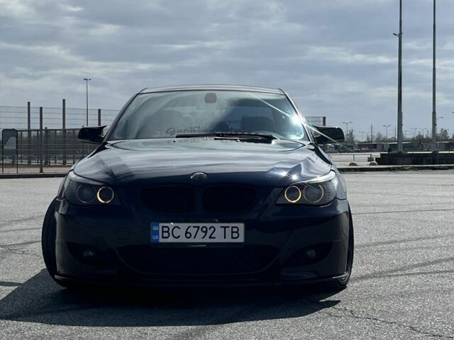 Чорний БМВ 5 Серія, об'ємом двигуна 3 л та пробігом 490 тис. км за 10500 $, фото 1 на Automoto.ua