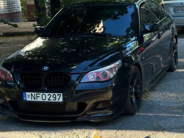 Чорний БМВ 5 Серія, об'ємом двигуна 3 л та пробігом 300 тис. км за 5200 $, фото 1 на Automoto.ua