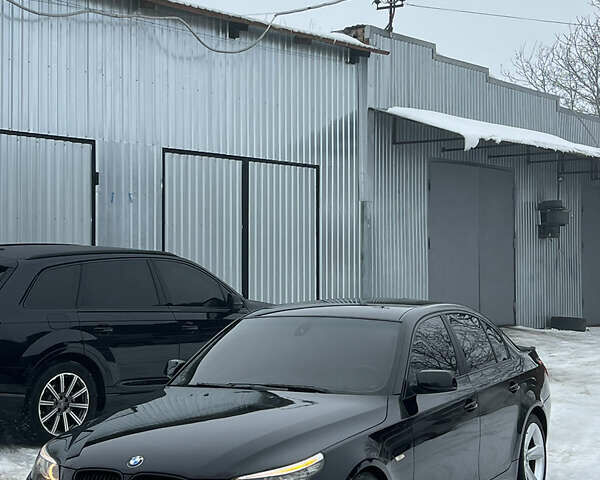 Черный БМВ 5 Серия, объемом двигателя 2 л и пробегом 280 тыс. км за 9900 $, фото 1 на Automoto.ua