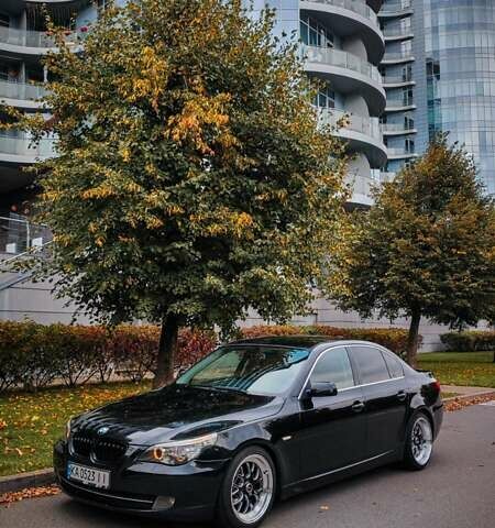 Черный БМВ 5 Серия, объемом двигателя 2.5 л и пробегом 283 тыс. км за 9900 $, фото 1 на Automoto.ua