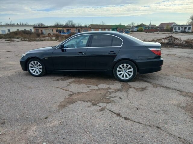 Чорний БМВ 5 Серія, об'ємом двигуна 2 л та пробігом 320 тис. км за 6950 $, фото 1 на Automoto.ua