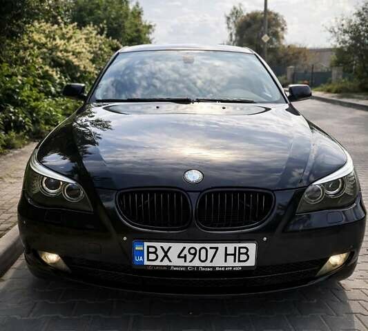 Черный БМВ 5 Серия, объемом двигателя 3 л и пробегом 333 тыс. км за 8900 $, фото 1 на Automoto.ua