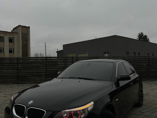 Чорний БМВ 5 Серія, об'ємом двигуна 3 л та пробігом 350 тис. км за 4700 $, фото 1 на Automoto.ua