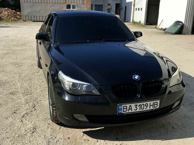 Черный БМВ 5 Серия, объемом двигателя 2.5 л и пробегом 300 тыс. км за 9500 $, фото 1 на Automoto.ua