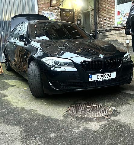Черный БМВ 5 Серия, объемом двигателя 3 л и пробегом 226 тыс. км за 11500 $, фото 1 на Automoto.ua
