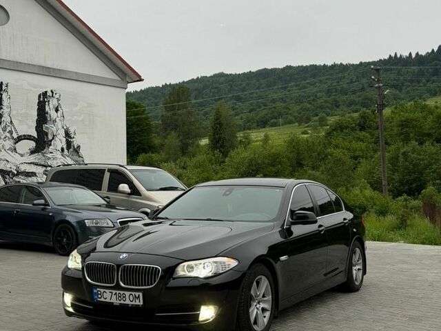 Чорний БМВ 5 Серія, об'ємом двигуна 3 л та пробігом 285 тис. км за 9300 $, фото 1 на Automoto.ua