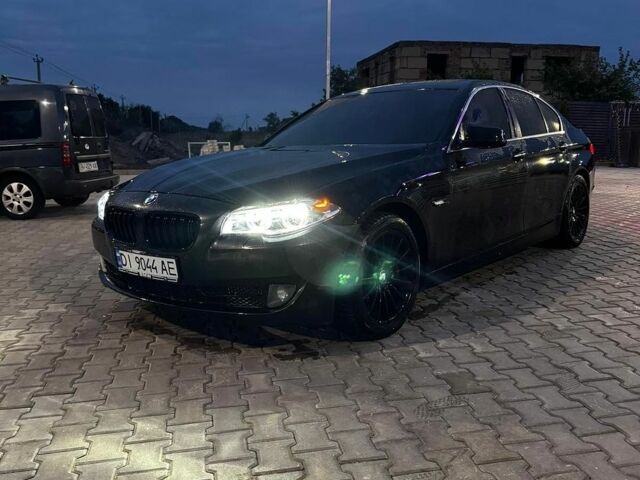 Чорний БМВ 5 Серія, об'ємом двигуна 3 л та пробігом 286 тис. км за 10500 $, фото 1 на Automoto.ua