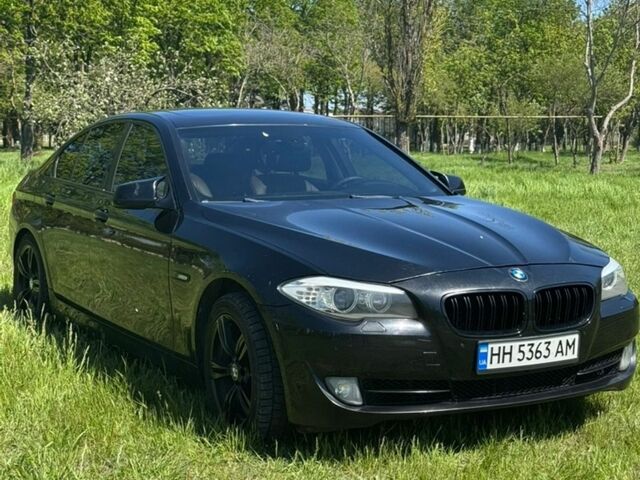 Черный БМВ 5 Серия, объемом двигателя 2.98 л и пробегом 280 тыс. км за 11700 $, фото 1 на Automoto.ua