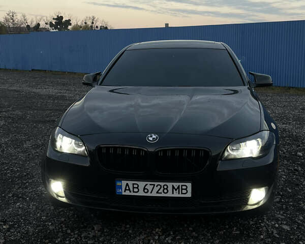 Черный БМВ 5 Серия, объемом двигателя 2.98 л и пробегом 275 тыс. км за 10500 $, фото 1 на Automoto.ua