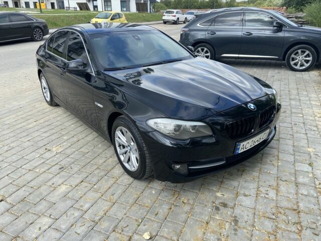 Черный БМВ 5 Серия, объемом двигателя 2 л и пробегом 301 тыс. км за 13000 $, фото 1 на Automoto.ua