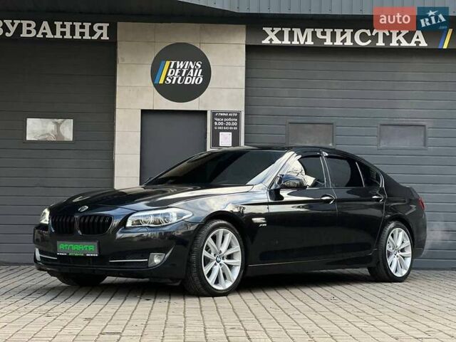 Чорний БМВ 5 Серія, об'ємом двигуна 2.99 л та пробігом 216 тис. км за 12500 $, фото 1 на Automoto.ua