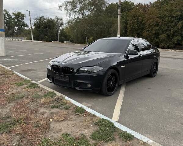 Черный БМВ 5 Серия, объемом двигателя 2.99 л и пробегом 237 тыс. км за 16000 $, фото 1 на Automoto.ua