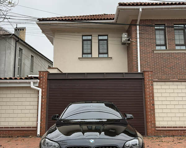 Черный БМВ 5 Серия, объемом двигателя 3 л и пробегом 217 тыс. км за 12300 $, фото 1 на Automoto.ua