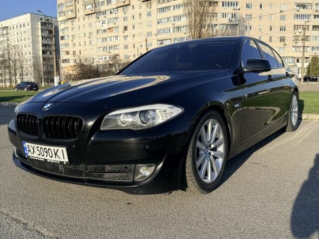 Черный БМВ 5 Серия, объемом двигателя 2 л и пробегом 253 тыс. км за 12000 $, фото 1 на Automoto.ua