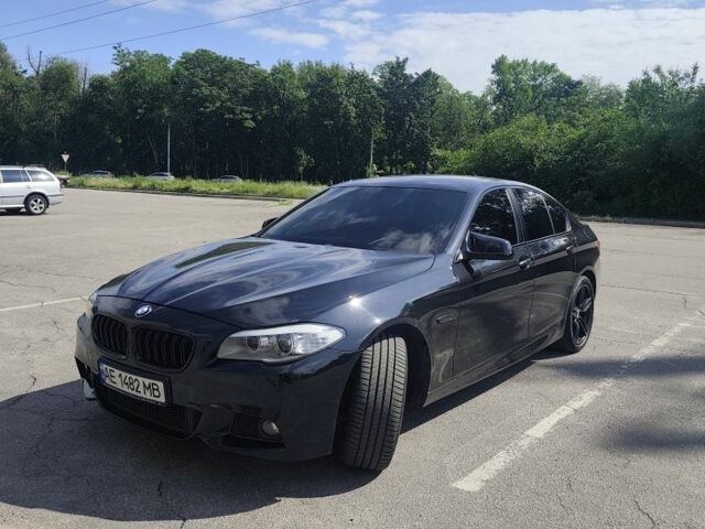 Черный БМВ 5 Серия, объемом двигателя 2.5 л и пробегом 295 тыс. км за 11999 $, фото 1 на Automoto.ua