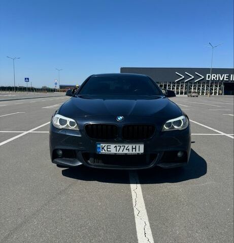 Черный БМВ 5 Серия, объемом двигателя 3 л и пробегом 235 тыс. км за 17500 $, фото 1 на Automoto.ua