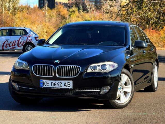 Черный БМВ 5 Серия, объемом двигателя 3 л и пробегом 271 тыс. км за 12500 $, фото 1 на Automoto.ua