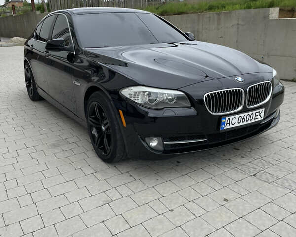 Чорний БМВ 5 Серія, об'ємом двигуна 2 л та пробігом 265 тис. км за 10000 $, фото 1 на Automoto.ua