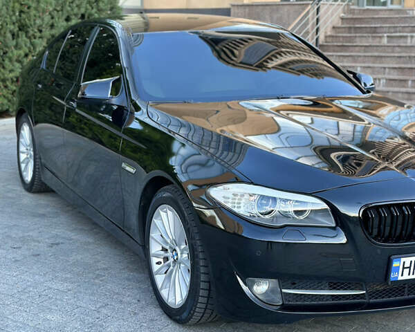 Черный БМВ 5 Серия, объемом двигателя 2.99 л и пробегом 285 тыс. км за 16999 $, фото 1 на Automoto.ua