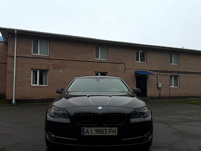 Черный БМВ 5 Серия, объемом двигателя 2 л и пробегом 200 тыс. км за 13000 $, фото 1 на Automoto.ua