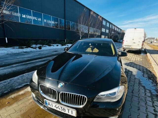 Чорний БМВ 5 Серія, об'ємом двигуна 0 л та пробігом 241 тис. км за 11200 $, фото 1 на Automoto.ua