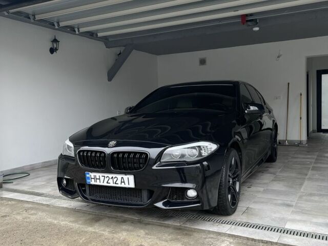 Черный БМВ 5 Серия, объемом двигателя 2 л и пробегом 211 тыс. км за 13000 $, фото 1 на Automoto.ua