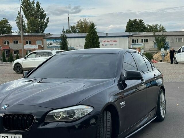 Чорний БМВ 5 Серія, об'ємом двигуна 2.99 л та пробігом 283 тис. км за 16000 $, фото 1 на Automoto.ua