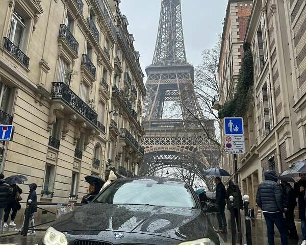 Черный БМВ 5 Серия, объемом двигателя 2 л и пробегом 250 тыс. км за 14999 $, фото 1 на Automoto.ua