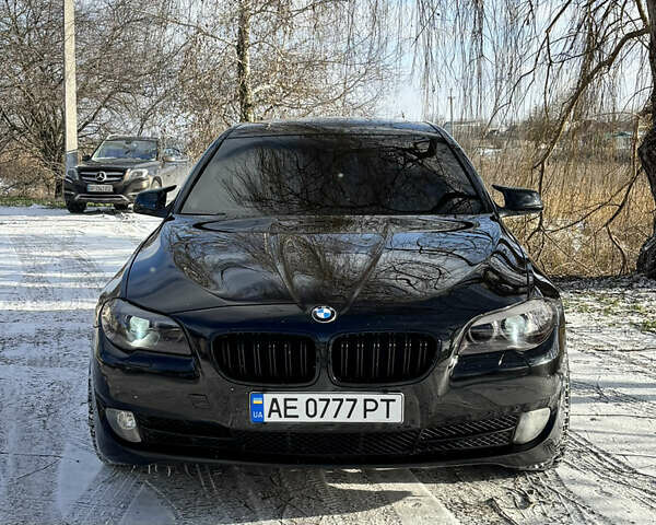 Черный БМВ 5 Серия, объемом двигателя 2 л и пробегом 165 тыс. км за 12500 $, фото 1 на Automoto.ua