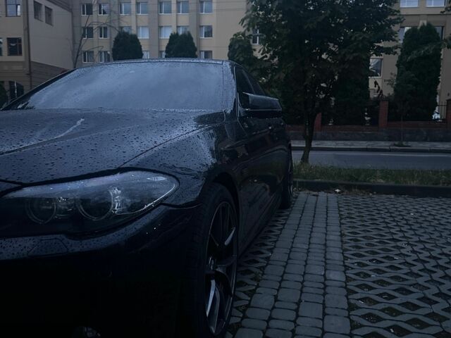 Чорний БМВ 5 Серія, об'ємом двигуна 3 л та пробігом 170 тис. км за 17189 $, фото 1 на Automoto.ua