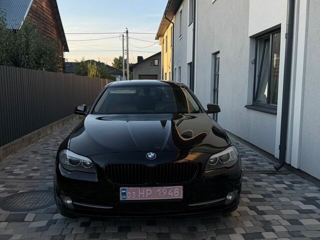 Чорний БМВ 5 Серія, об'ємом двигуна 2 л та пробігом 229 тис. км за 10300 $, фото 1 на Automoto.ua