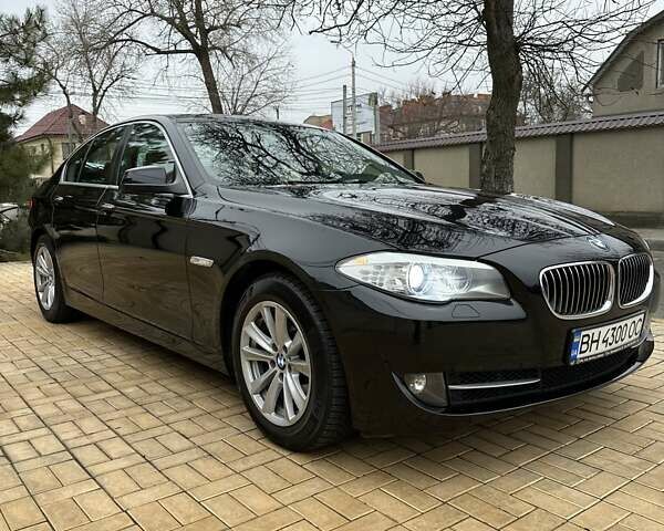 Черный БМВ 5 Серия, объемом двигателя 2 л и пробегом 160 тыс. км за 15900 $, фото 1 на Automoto.ua