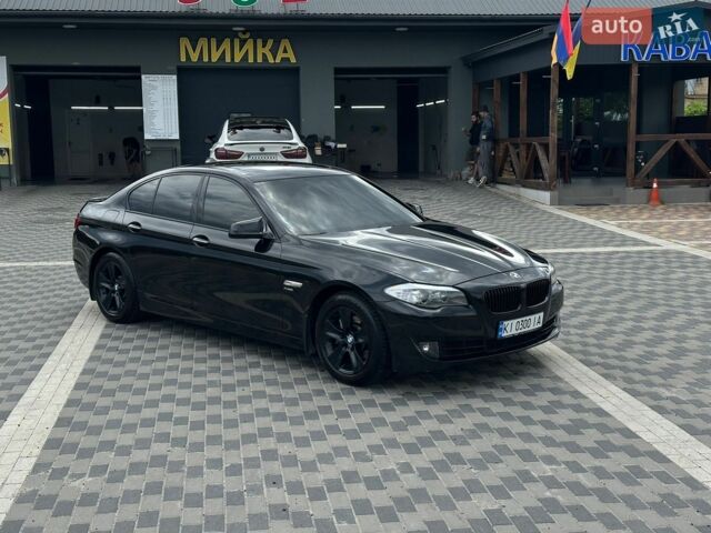 Чорний БМВ 5 Серія, об'ємом двигуна 2.98 л та пробігом 240 тис. км за 13500 $, фото 1 на Automoto.ua