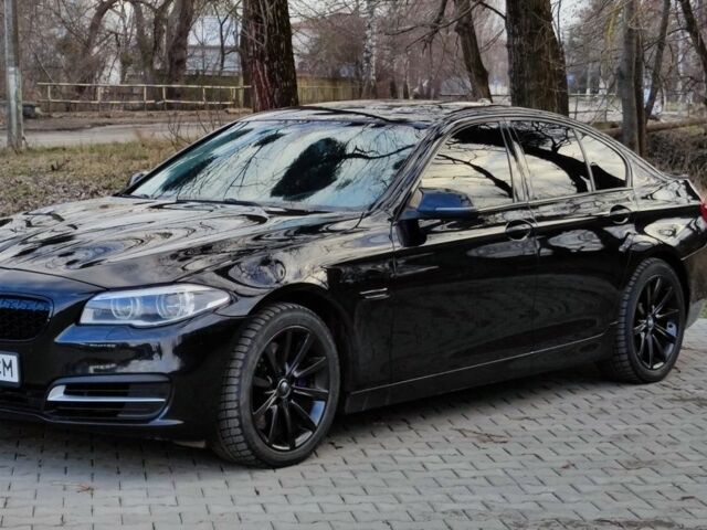 Черный БМВ 5 Серия, объемом двигателя 3 л и пробегом 300 тыс. км за 16500 $, фото 1 на Automoto.ua