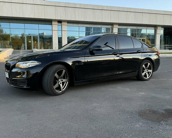 Чорний БМВ 5 Серія, об'ємом двигуна 2 л та пробігом 220 тис. км за 16000 $, фото 1 на Automoto.ua