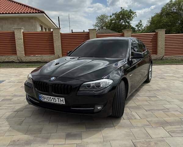 Чорний БМВ 5 Серія, об'ємом двигуна 3 л та пробігом 168 тис. км за 13500 $, фото 1 на Automoto.ua