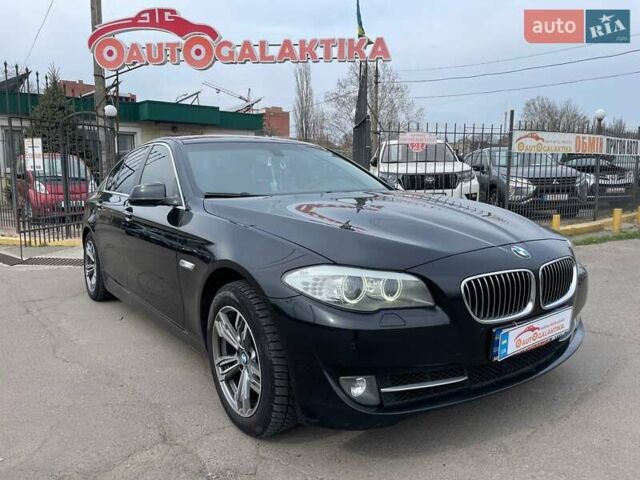 Чорний БМВ 5 Серія, об'ємом двигуна 2 л та пробігом 240 тис. км за 12799 $, фото 1 на Automoto.ua
