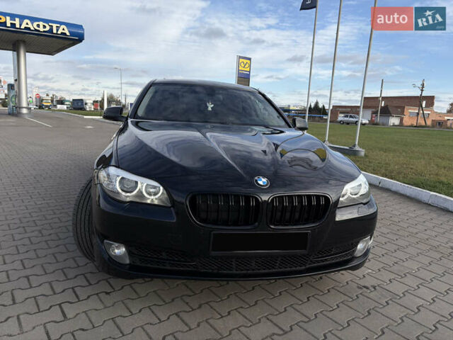 Чорний БМВ 5 Серія, об'ємом двигуна 2 л та пробігом 211 тис. км за 16500 $, фото 1 на Automoto.ua