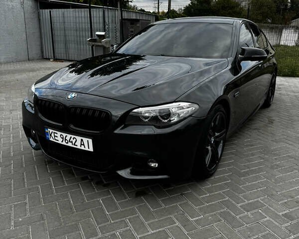 Черный БМВ 5 Серия, объемом двигателя 3 л и пробегом 156 тыс. км за 18200 $, фото 1 на Automoto.ua